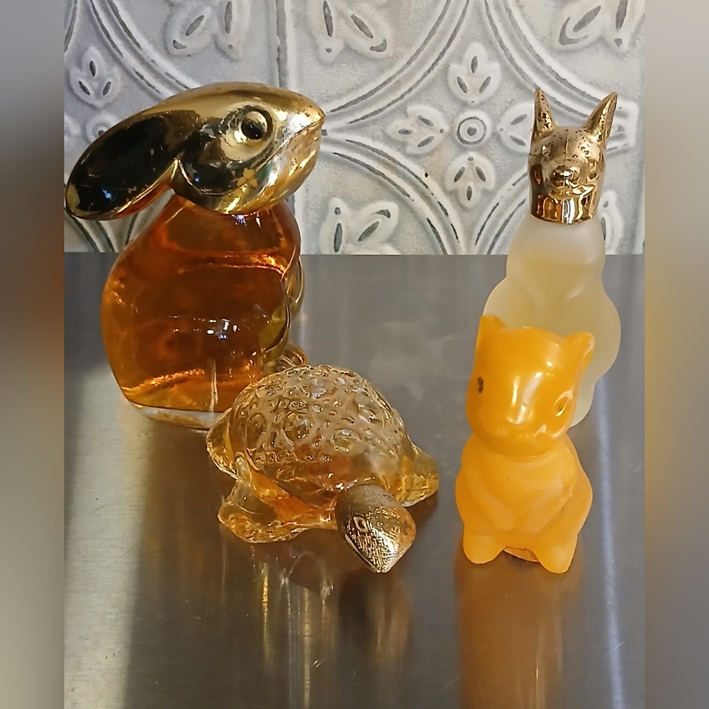Vintage 1970s Avon Fragrance Bottles Set